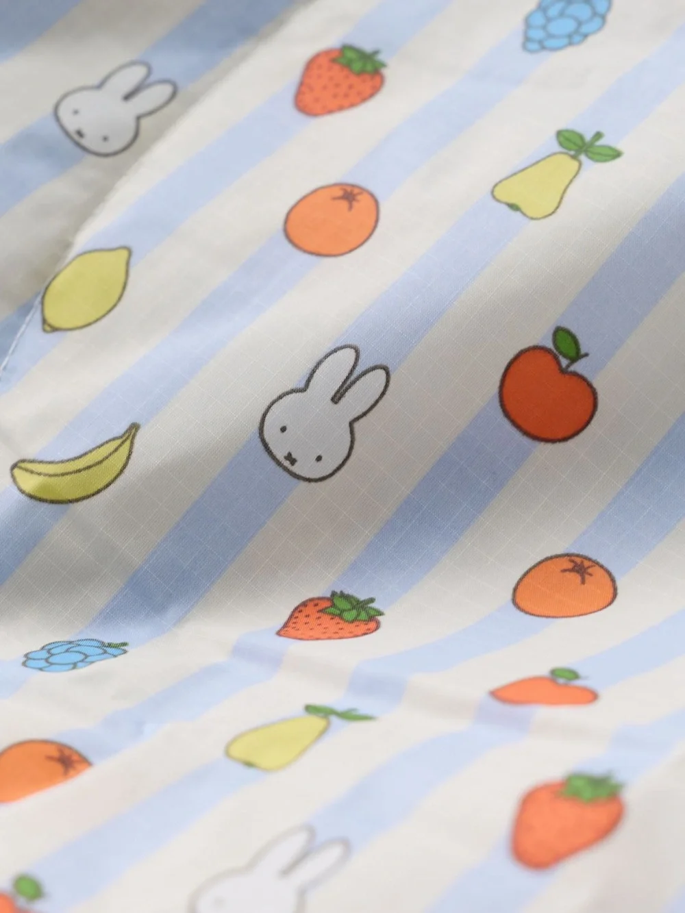 BAGGU Miffy Puffy Picnic Blanket with Fruit & Miffy Icons - Light Blue & White